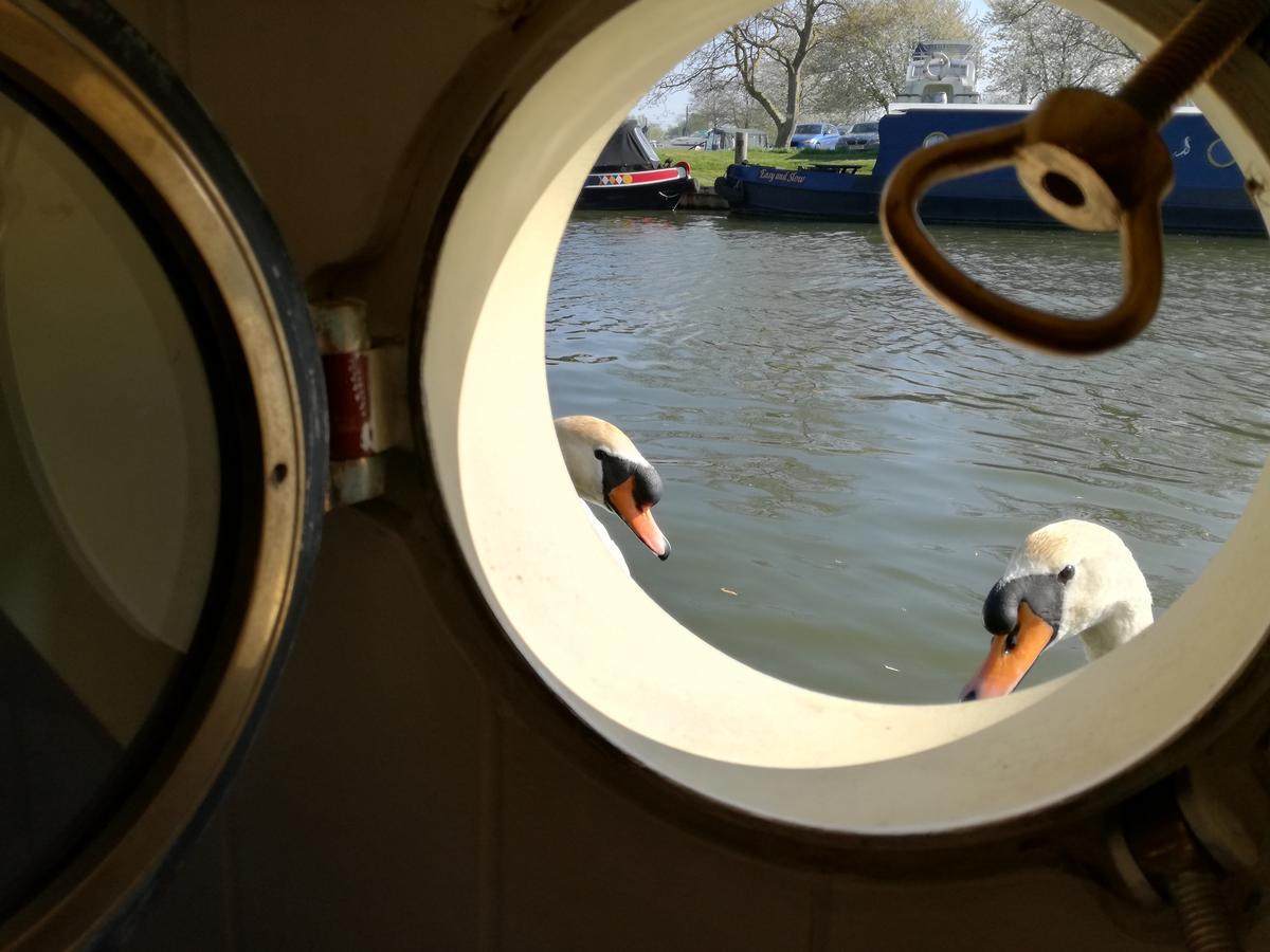 Hotel Barge Waternimf Ely Exterior photo